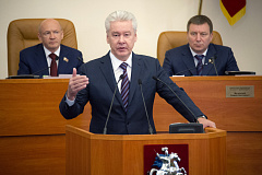 Собянин: Благодаря объединению школ повышается финансирование учебного процесса